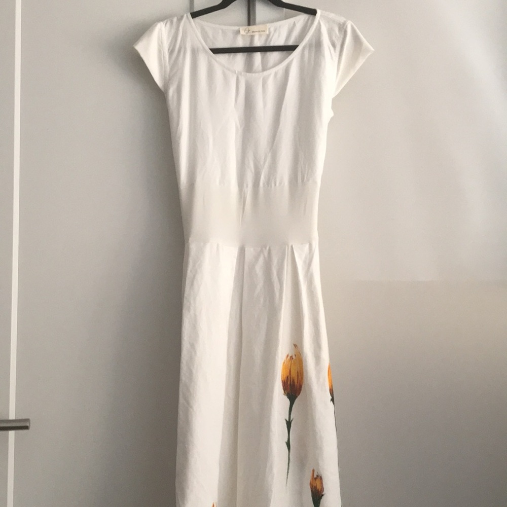 Cotton dress with hand painted tulips